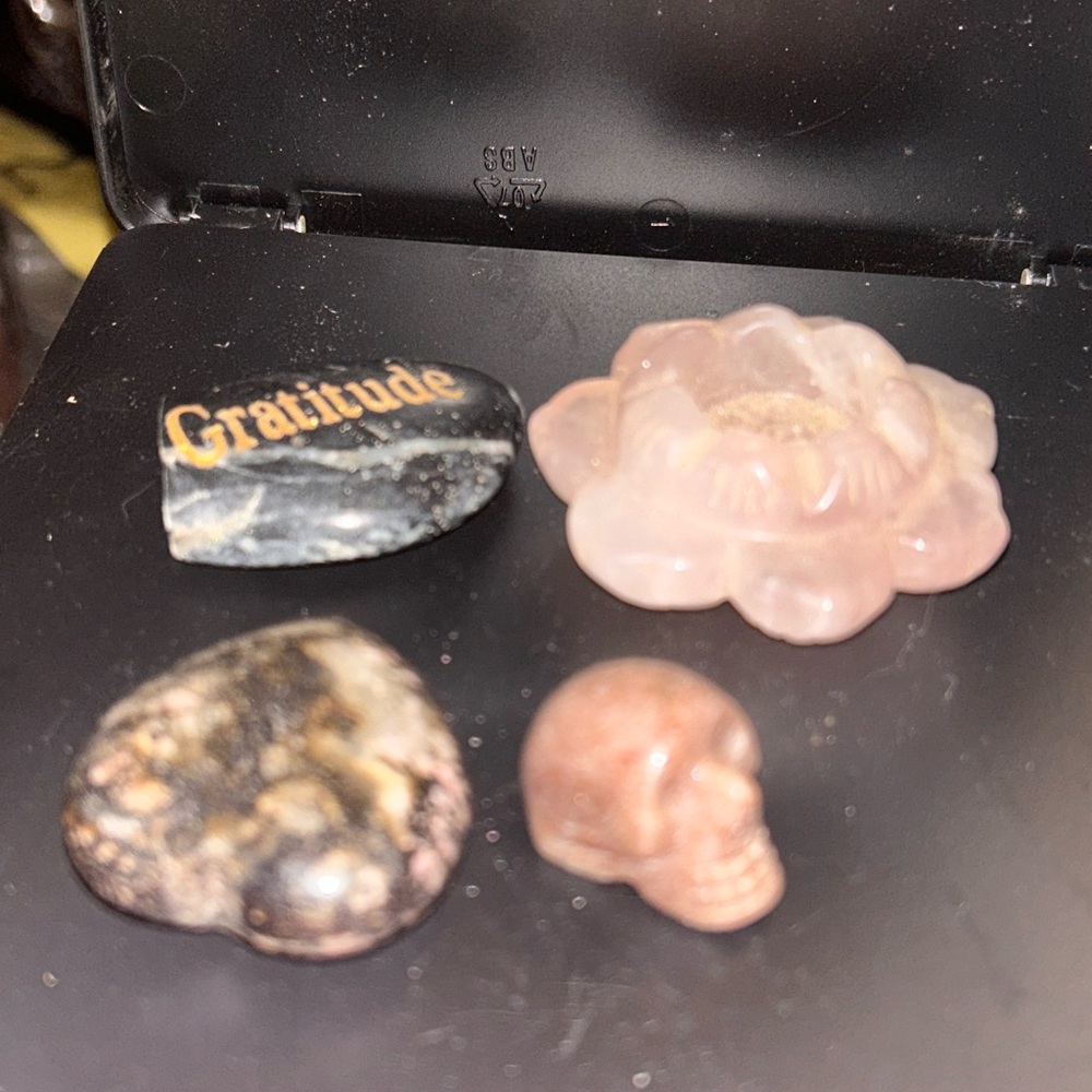 Assorted Stone Set with Gratitude Rock